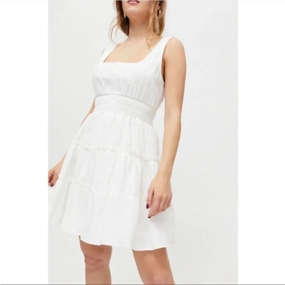 Urban Outfitters Boho Tiered Babydoll Mini Dress Size L chic graduation prairie